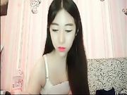 白嫩性感少妇口交带套激情抠逼自慰