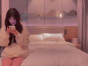 皮肤白嫩的清纯邻家女孩