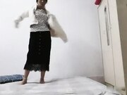 扶贫站街女胖表弟扫街路边按摩店先找了个大妈打飞机 再花150元找了少妇全套啪啪