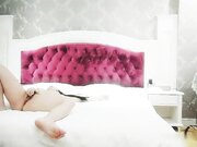 兼职小少妇 大胸粉嫩 死胖子喜欢打屁股 欣赏鲍鱼 妹子依然温柔配合百依百顺