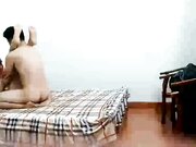 站街女随便挑 选了个不错御姐 到小房间开操 口硬双腿肩上扛爆操