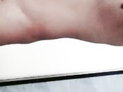 小少妇到了宾馆还害羞摸都不让摸 偷看她洗澡进去就玩她奶子 半推半就直接无套插