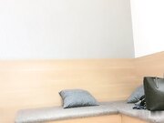 有钱小哥酒店高价网约极品外围女模特气质一流打扮很潮激情69骑脸上疯狂舔逼