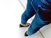 勾引小嫂子从厨房洗衣做饭开始_一顿忽悠半推半就，当鸡巴插入小穴的瞬间就老实了，疯狂艹逼内射