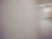 站街女探花山鸡哥扫街路边按摩店美容院搞了个少妇老板娘开着手机的电筒拍下面