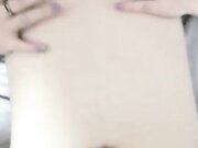 丰满身材毛毛浓密大屁股少妇和炮友激情啪啪 床边翘起屁股后入抽插