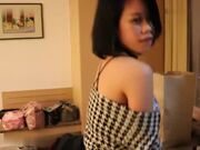 能歌善舞99年妹子 广州舞蹈学院毕业 到宾馆不脱连衣裙直接干