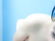 大眼睛黑丝袜就喜欢这样的小骚逼 玩的非常开放剧情勾引附近人啪啪大秀