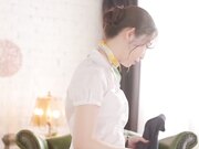 现役空姐AV首秀 气质美女暴露受虐欲望1