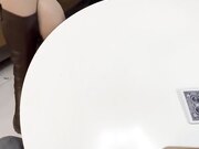 玩淫乱脱衣服游戏，让两女穿上丝袜共待一夫，被操上瘾的姐妹竟然玩起叠罗汉太刺激了！