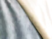 调教玩操身材不错的00后小美女 激情3P让小美女轮着骑在上面自己腰