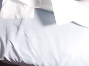 约了一个白嫩的学生 白白嫩嫩馒头逼大屌插嫩逼简直爽歪歪