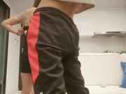 探花外表甜美的女生性格居然很豪迈真实放开自我地大声叫床高潮了嘴里喊着来了