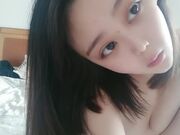 早起跟男友打炮 粉嫩美胸 69男友掰开粉红色的鲍鱼 呻吟销魂被男友插爽