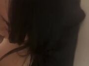 漂亮美眉 身材苗条吃鸡振动棒紫薇 上位骑乘被小哥无套输出 内射