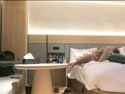 最近泡良成果清纯大三学妹酒店啪啪尽情享用良家诱人胴体