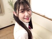 纤瘦的制服少女 任由欲望驱使玷污1