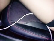 漆黑的夜开车到野外 车内激情不断 车震是真爽真刺激呀