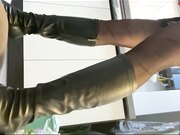 去哥哥家聚餐把他灌醉和正在洗碗的模特嫂子偷情厨房搞到客厅