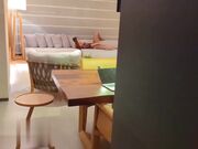 白虎熟女人妻穿着情趣连体开档黑丝被真鸡巴和假鸡巴肆意操弄