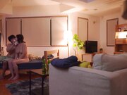 第一次脱掉女友衣服后 与穿衣风格截然不同的丰满巨乳3