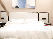 黑色长裙少妇穿上情趣吊带透视装舌吻摸逼调情69口交翘起大屁股后入猛烈撞击