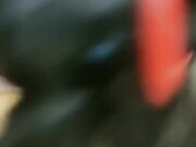 顏值不錯淫蕩妹子小穴被摳噴水床單全濕透