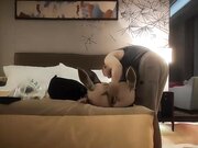 著名圈主张总约白衣大奶小奴驾车带回房间开操穿上黑丝淫骚跪地舔脚翘起大屁股后入撞击猛操