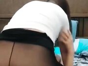 丰满骚少妇 吊钟奶子制服黑丝无套爆插骚穴