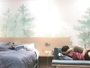 PUA高中生嫩妹 软磨硬泡扒光了抱操嫩穴