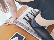 性感老妈被操的对着外面的人大喊太爽了 路人都听见了