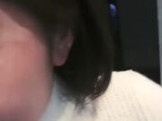 漂亮小姐姐喝了一點酒在KTV邊啪歌邊女上抽插面紅紅很可愛