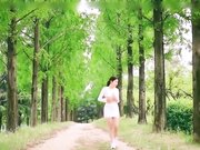 真女神户外大胆露出情趣自慰白嫩肌肤溜光水滑 户外