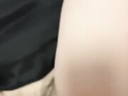 变态弟弟趁爸妈出门后立马强奸姐姐亲姐越反抗畜生弟弟操的越厉害