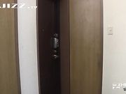 朋友的老婆答应跟我到宾馆开房打炮