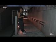 大奶实习生被坏叔叔诱骗开房操逼