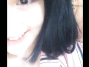 可愛萌妹子小米粒現場直播露逼自慰