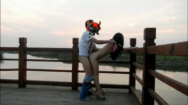 极品美艳少妇人间精灵旅游度假外拍露出野战 景点露出自拍