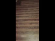 性感美骚少妇弄坏酒店蓬头 水电工来修理 故意脱落浴巾勾引求操 无套疯狂爆插 淫叫好爽