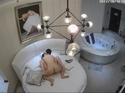 饥渴难耐小伙子赶紧把衣服脱光按倒清纯气质长发美女猛亲扒光开草妹纸呻吟声很娇嫩