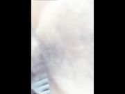 带24岁失恋女同事野钓散心妹子喝醉了车里休息大哥只好车里草“ 尸 ”