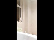 蜜桃臀小浪女露脸3被猛男压在身下爆草蹂躏 高潮喷了很多水浪叫不断还自己插穴