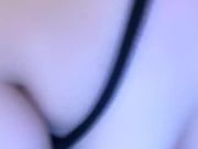 漂亮嫩妹主播私人玩物 小粉逼自慰大秀 奶子很丰满 逼毛也不少 插到喷水