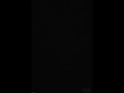 颜值不错的小美女半夜不穿内裤露胸在路边勾引小伙啪啪貌似没啥经验鸡巴没硬很难插入