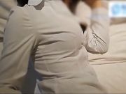 大白天酒店落地穿前玩一把有事秘书干没事干秘书