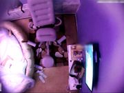 精品特色酒店偷拍艺术院校清纯漂亮的大学美女第一次见炮椅不知怎么用,男友亲自言传身教操的呻吟大叫