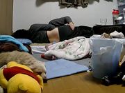 家庭摄像头破解强开小夫妻私密生活变态长毛男癖好特殊抱着女友屁股亲吻脱光衣服口水润滑互搞妹子奶子好大