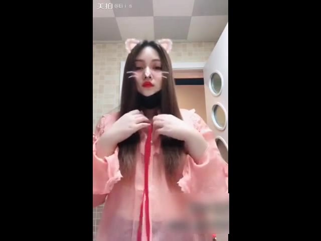 性感喵喵女有着丰乳肥臀完美身材