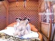 主题酒店偷拍-纹身哥和女友可爱漂亮的女闺蜜偷情,玩了个新花招吊起来操,搞的美女受不了