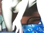 花200块钱 40岁熟妇视频表演抠黑木耳 好浪好骚